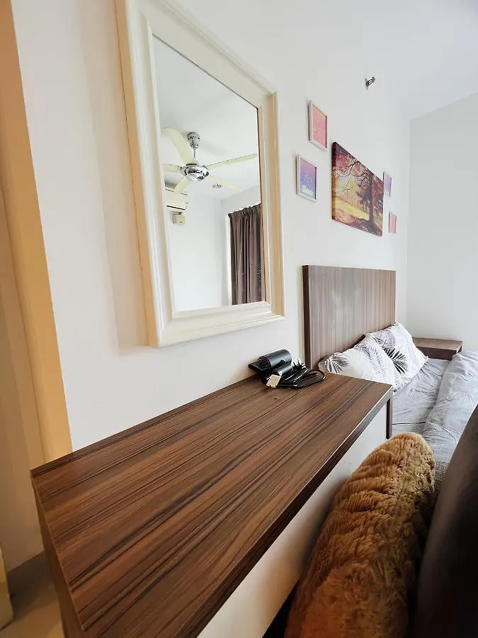 Mansion One L 4Pax Studio A L Cityview L Gleneagle L By Perfectsweethome Джорджтаун