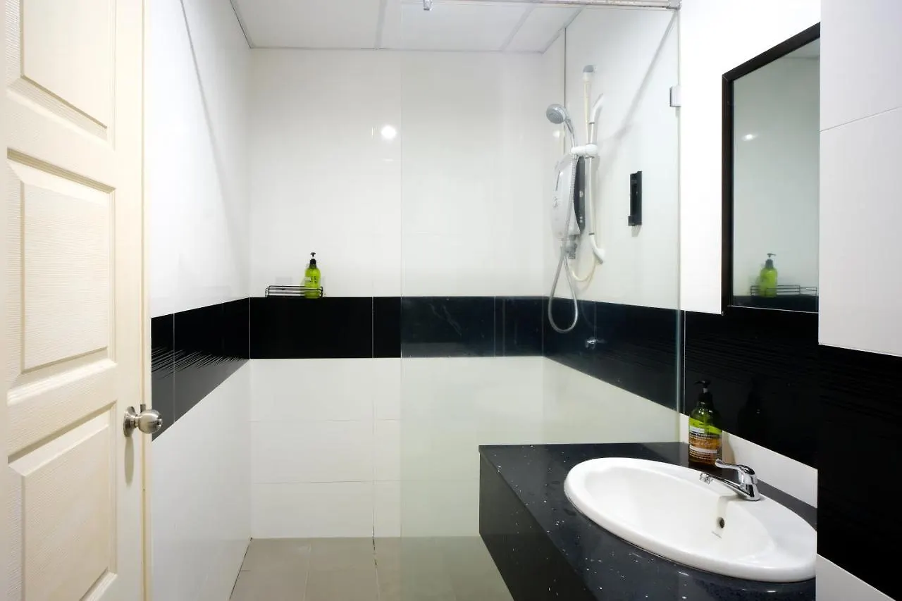 Mansion One L 4Pax Studio A L Cityview L Gleneagle L By Perfectsweethome Джорджтаун Малайзия